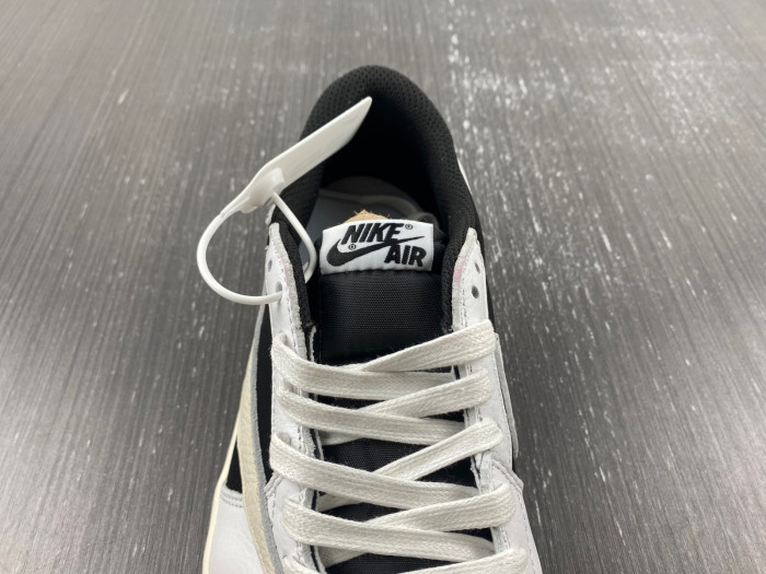 TRAVIS SCOTT X AIR JORDAN 1 LOW OG