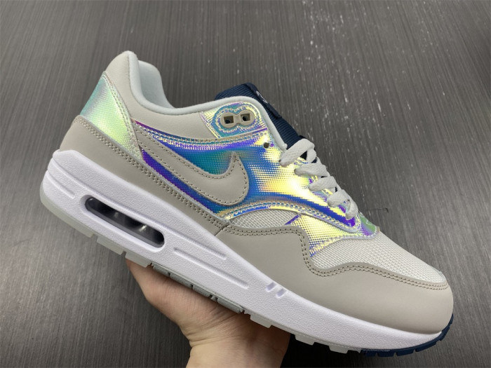 Nike Air Max 1 AMD La Ville Lumière DQ9326-100