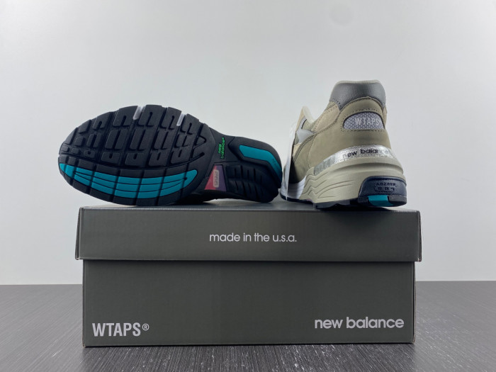 New Balance M992WT