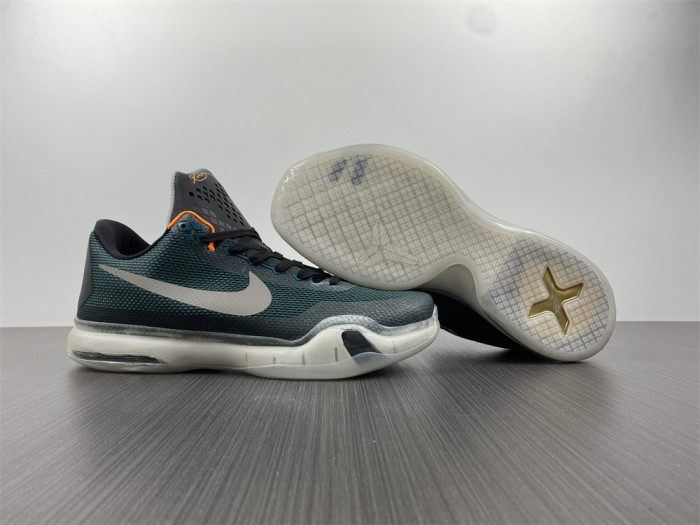 Nike Kobe 10 Flight - 705317-308