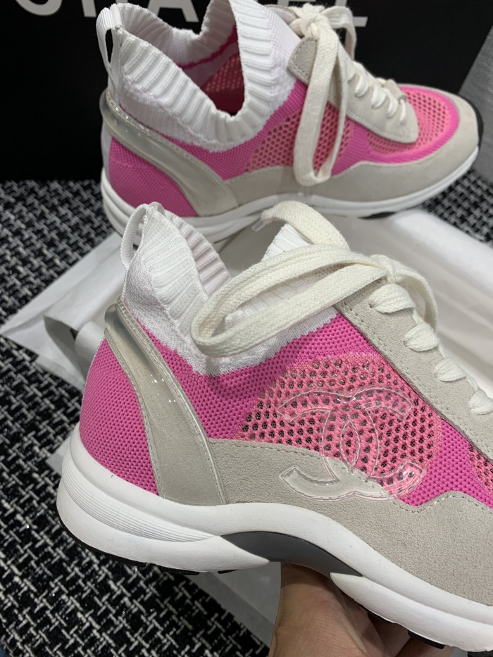 Ch**el sneaker