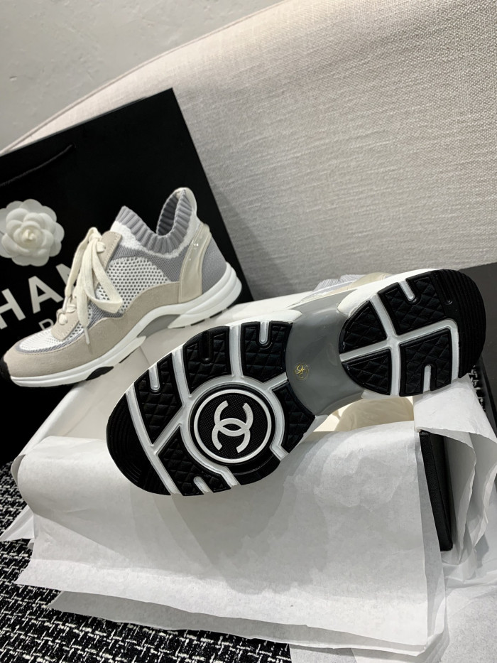 Ch**el sneaker