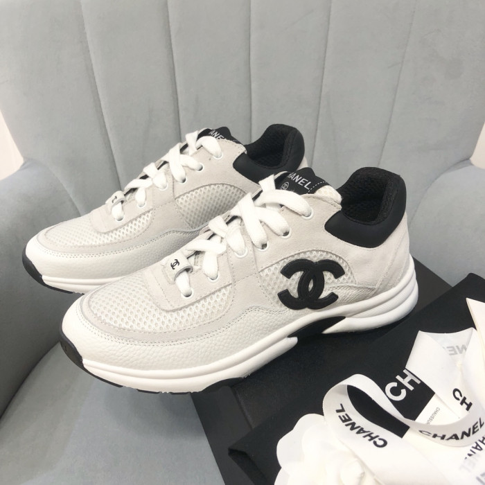 Ch**el sneaker