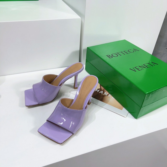 Botteg*Ven*ta Heels