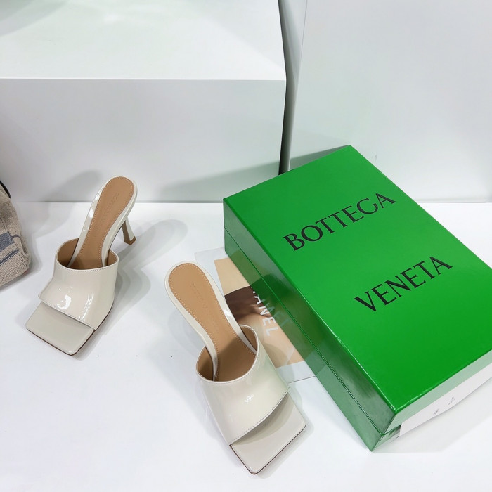 Botteg*Ven*ta Heels