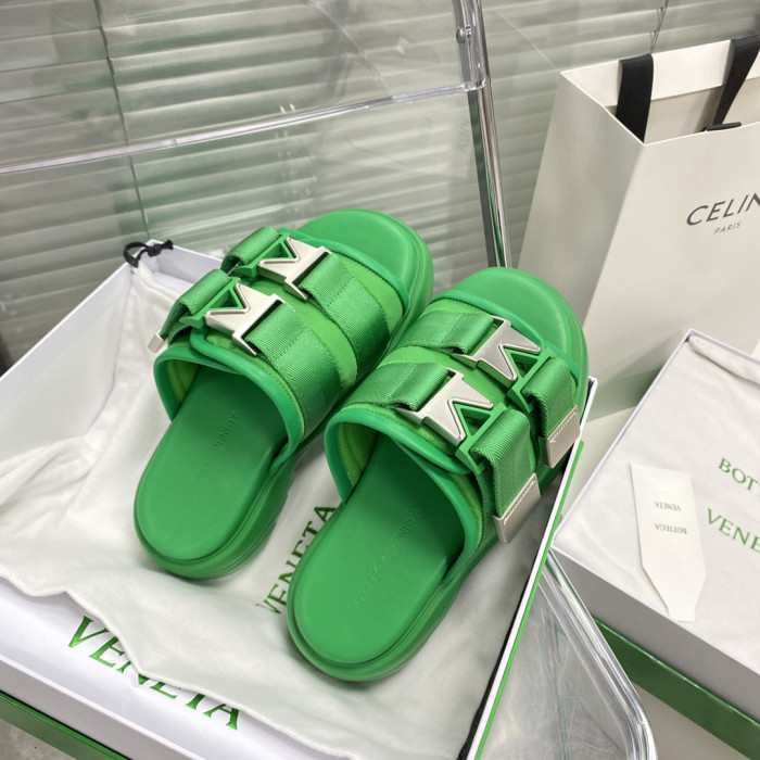 Botteg*Ven*ta Heels