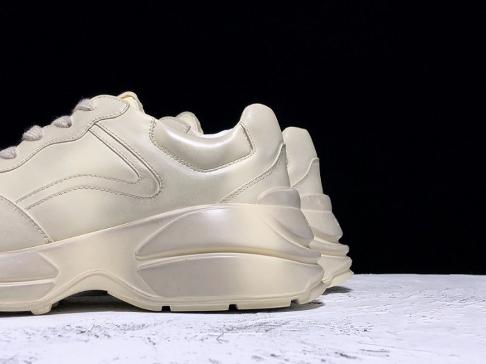 Gvc*1 sneaker