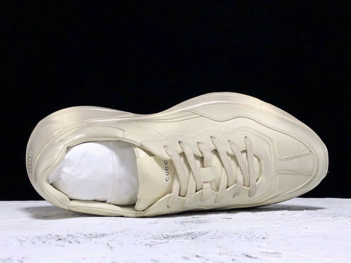 Gvc*1 sneaker