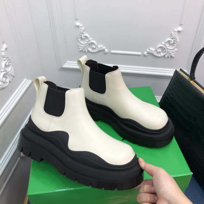 Botteg*Ven*ta Boots WOMEN + MEN