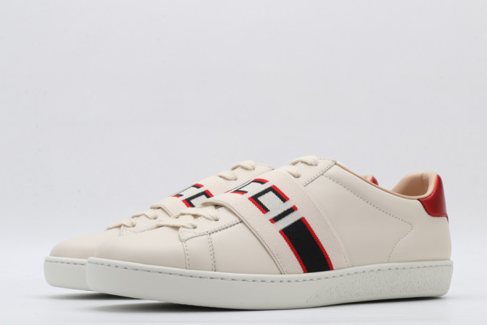 Gvc*1 Platform Sneaker