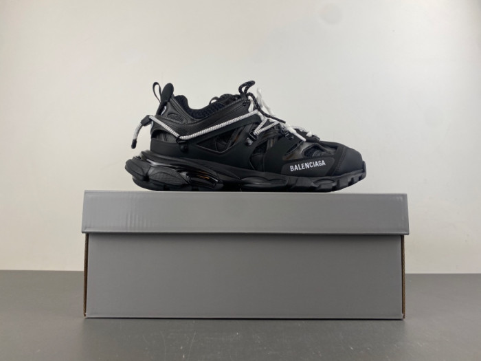 Ba1en*iaga Track Sneakers 800592 WTRHK 1020