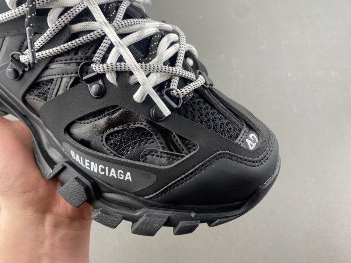 Ba1en*iaga Track Sneakers 800592 WTRHK 1020
