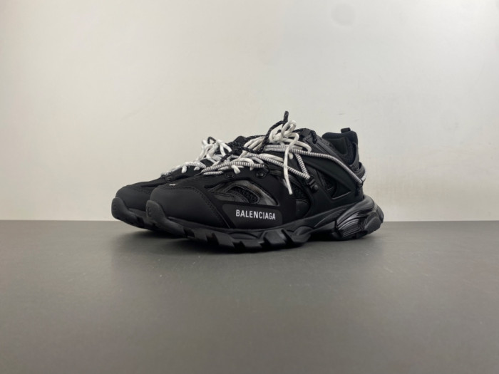 Ba1en*iaga Track Sneakers 800592 WTRHK 1020
