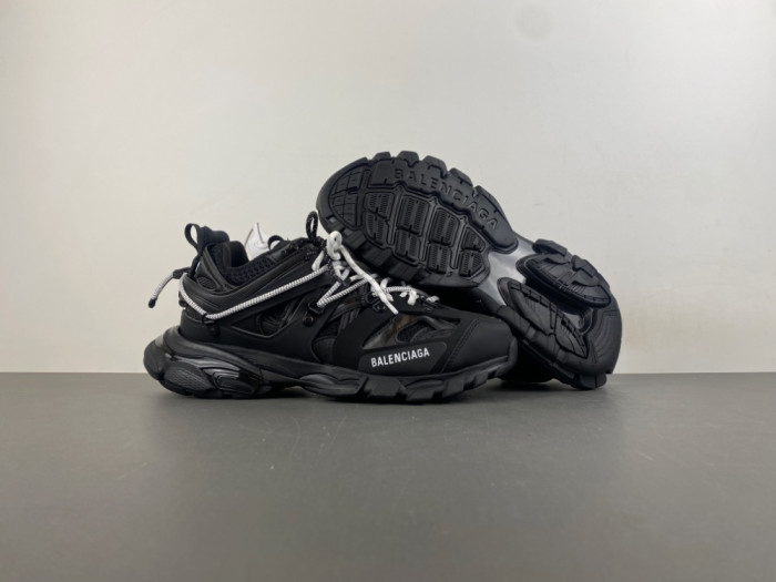 Ba1en*iaga Track Sneakers 800592 WTRHK 1020