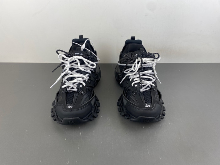 Ba1en*iaga Track Sneakers 800592 WTRHK 1020