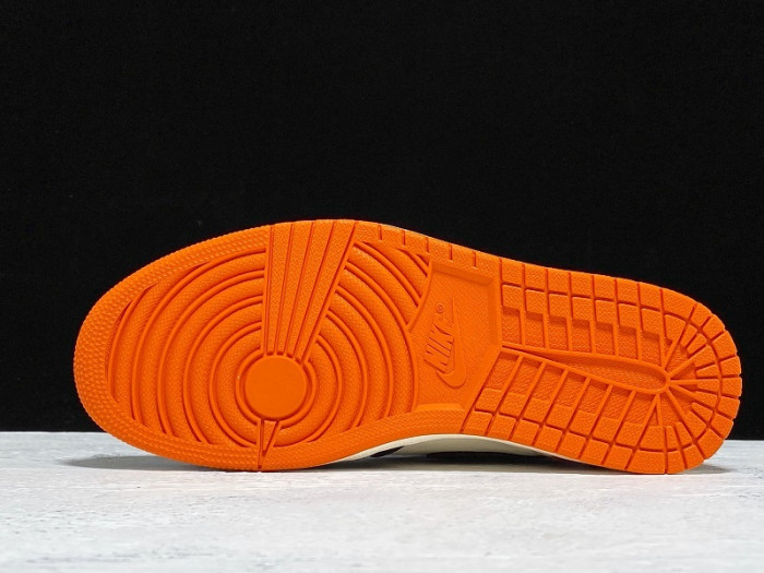 AIR JORDAN 1 RETRO HIGH OG “SHATTERED BACKBOARD”555088-005