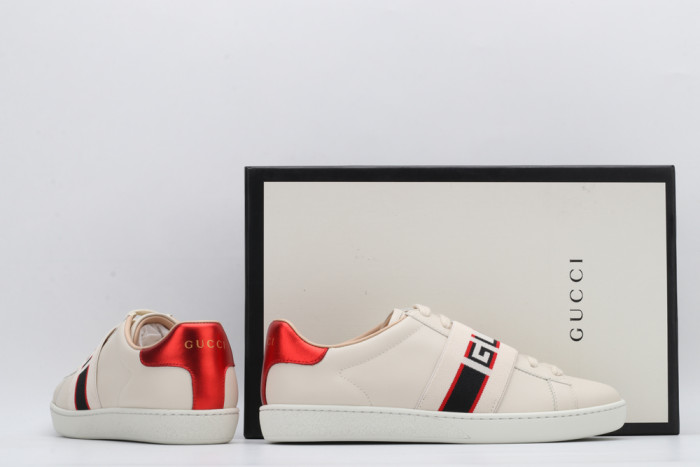 Gvc*1 Platform Sneaker