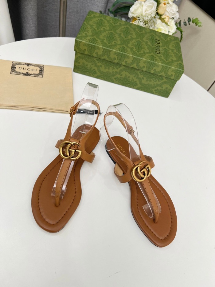 Gvc*1 SANDAL
