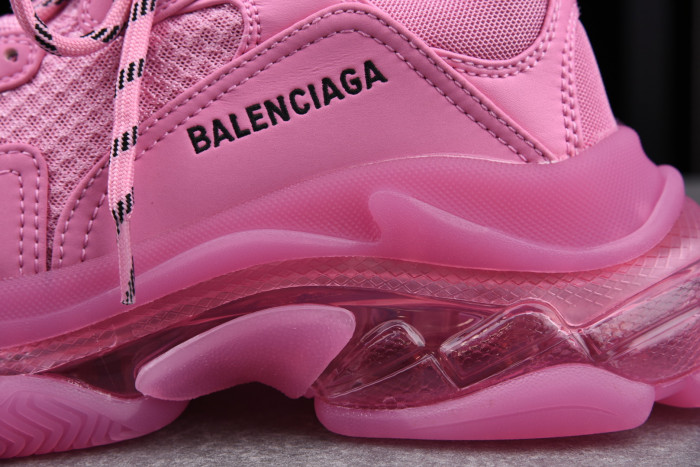 BLCG SNEAKER TRIPLE.S.