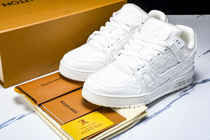 LO1_VTS SNEAKER
