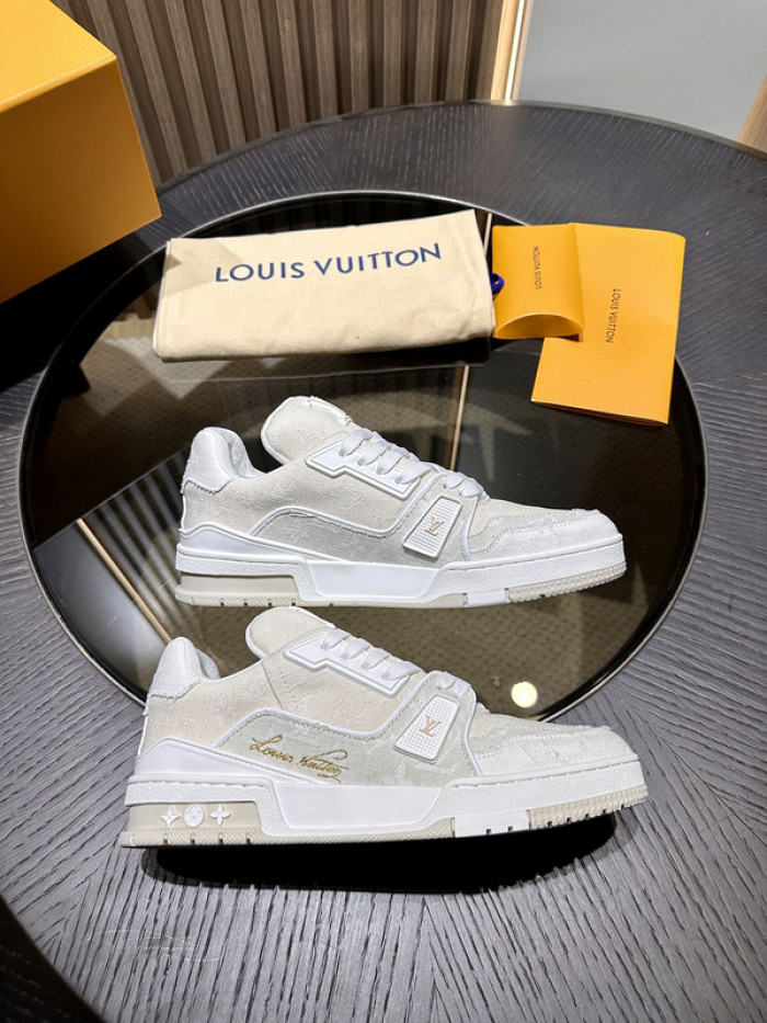 LO1_VTS SNEAKER