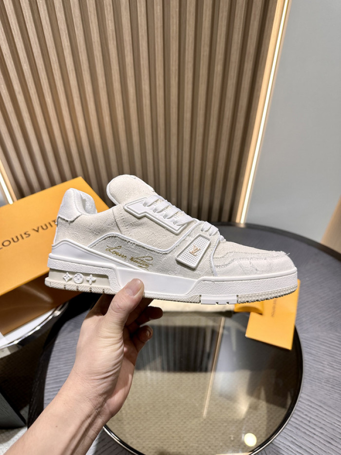 LO1_VTS SNEAKER