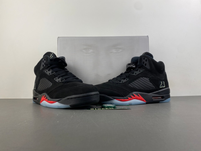 Air Jordan 5 "Halloween" HQ7978-001