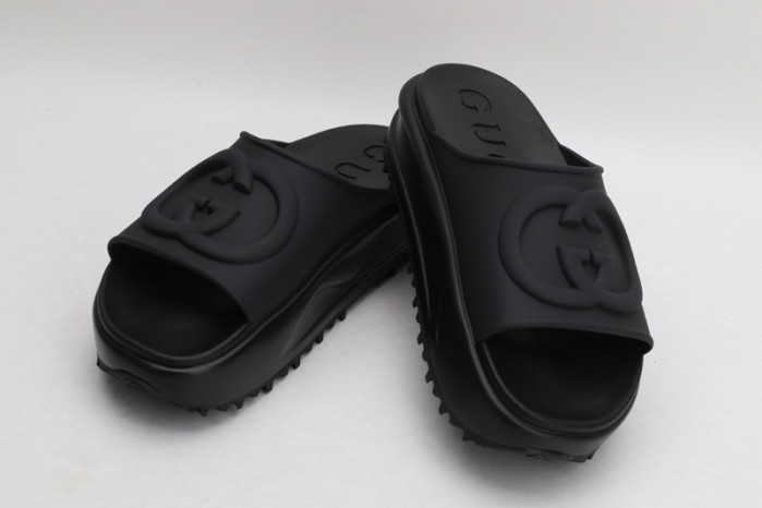 Gvc*1 SANDALS