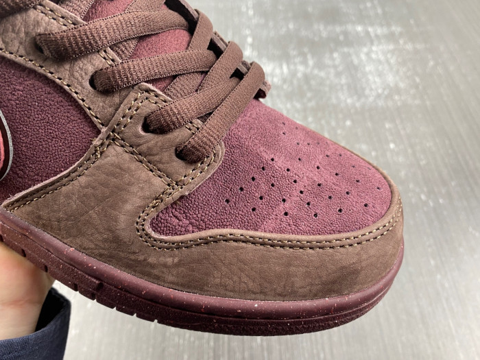 Nike SB Dunk Low Valentine