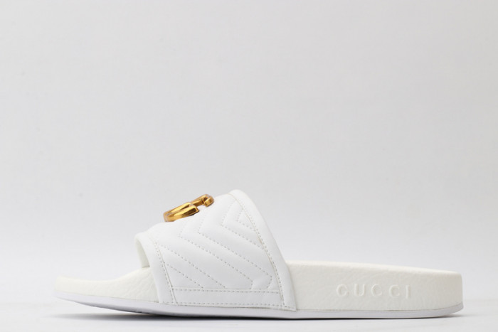 Gvc*1 SANDAL