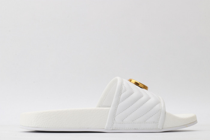 Gvc*1 SANDAL