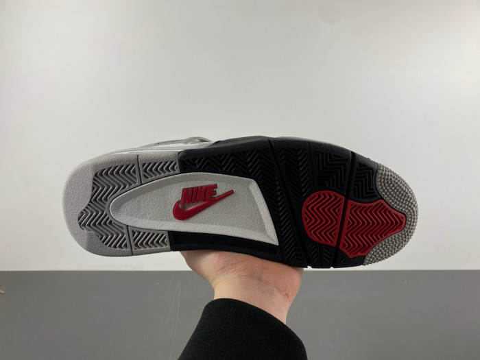 Air Jordan 4 "White Cement" 2025 FV5029-100