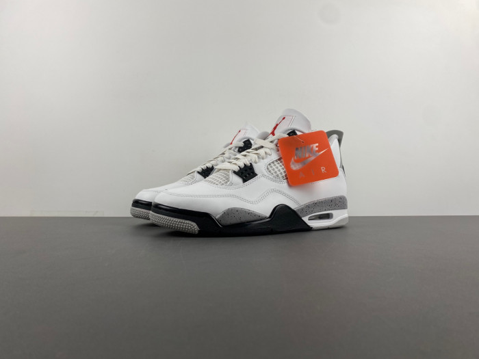 Air Jordan 4 "White Cement" 2025 FV5029-100
