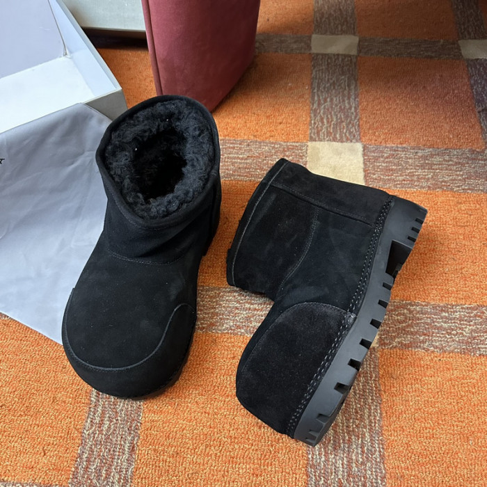 Ba1en*iaga Brown Alaska Fur Bootie