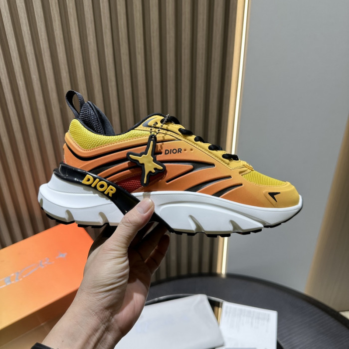 DIO* KAWS B33 SNEAKER