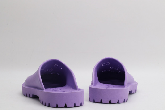 Gvc*1 SANDAL