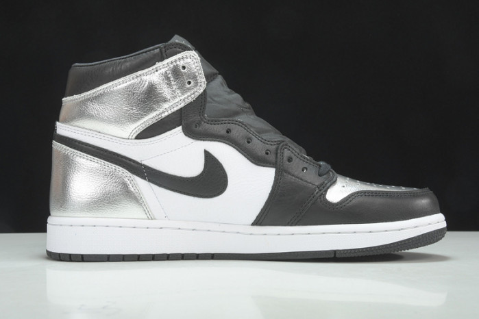 Air Jordan 1 Retro High OG Silver Toe CD0461-001