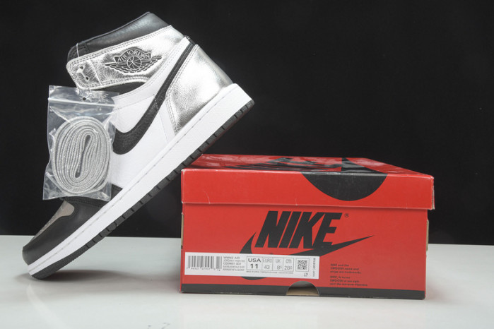 Air Jordan 1 Retro High OG Silver Toe CD0461-001