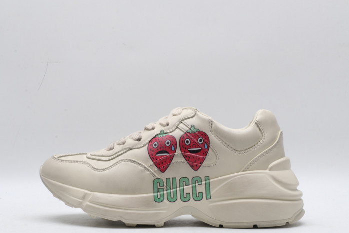 Gvc*1 sneaker