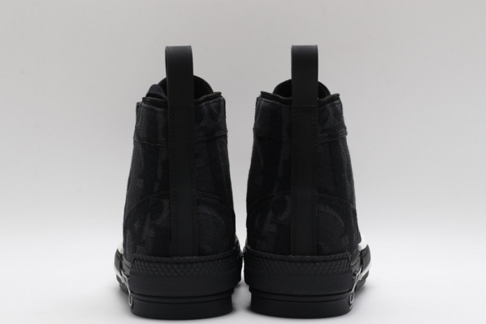 DIO* B23 OBLIQUE HIGH-TOP SNEAKER