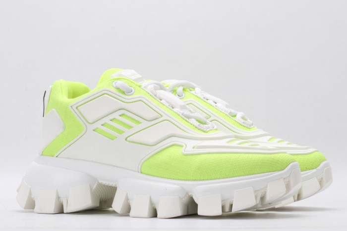 Pra*a sneaker
