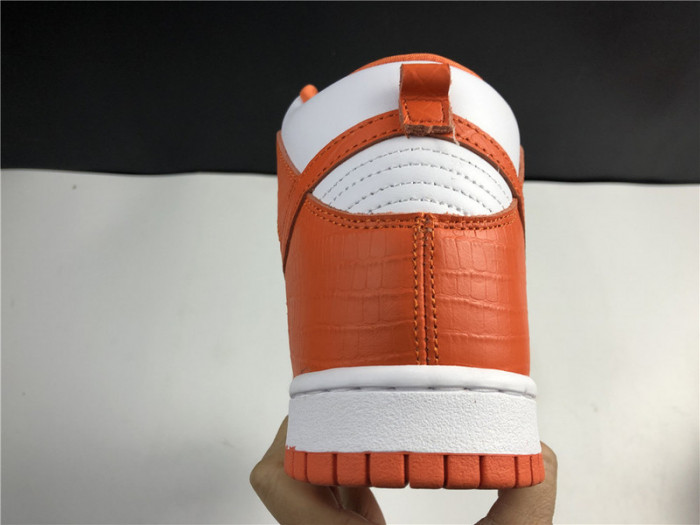 NIKE DUNK HIGH PRO SB ORANGE