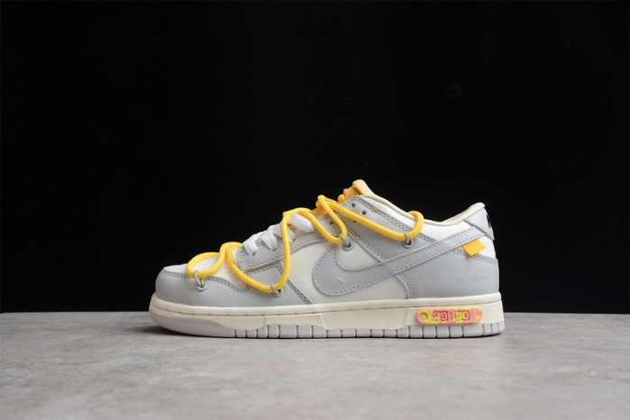 DUNK LOW 