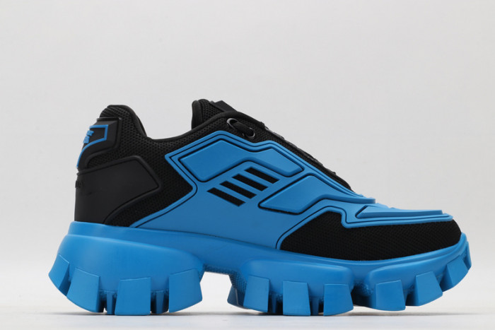 Pra*a sneaker