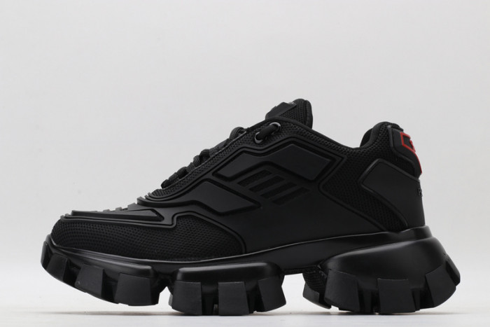 Pra*a sneaker