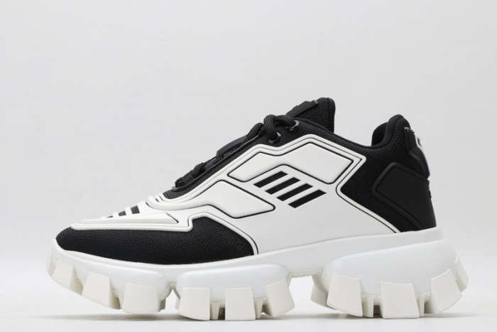 Pra*a sneaker