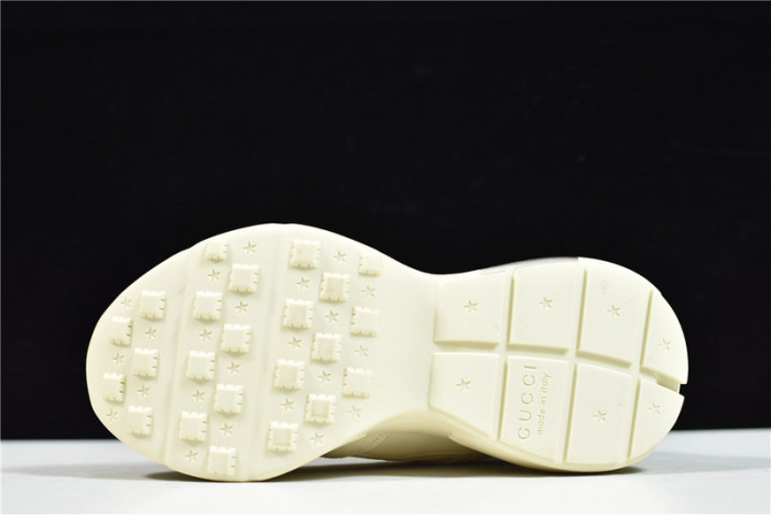 Gvc*1 sneaker