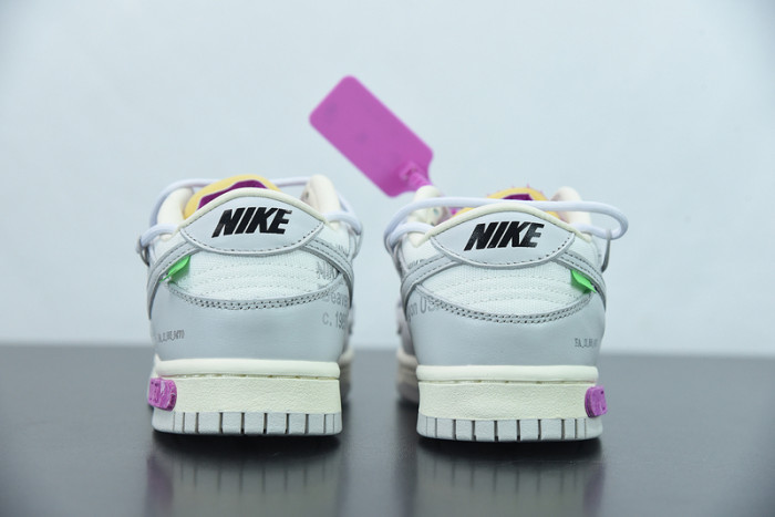 DUNK LOW 