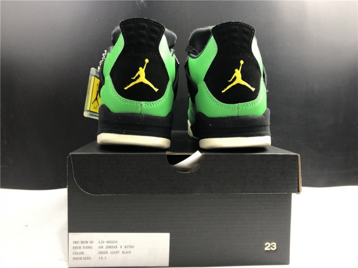 AIR JORDAN 4 RETRO