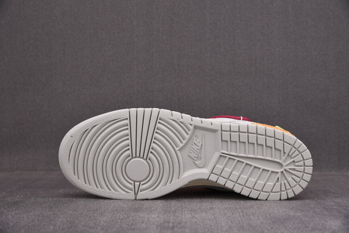 DUNK LOW 